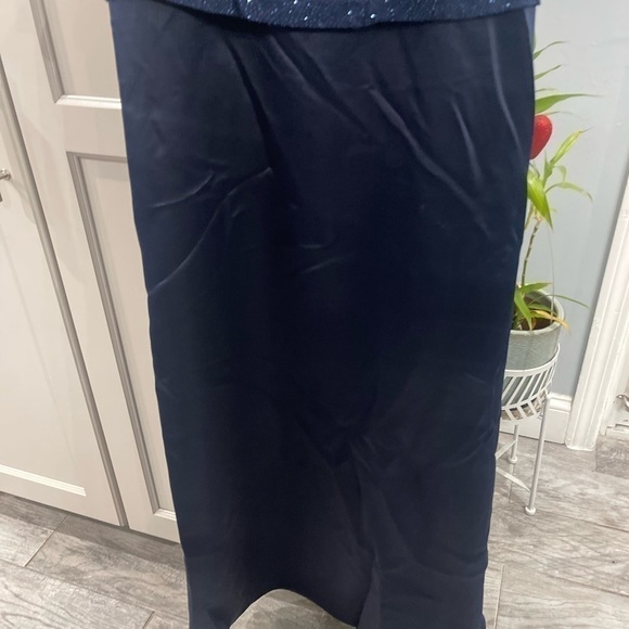 Patra Starburst Lace Gown woman’s size 16 - Picture 13 of 15